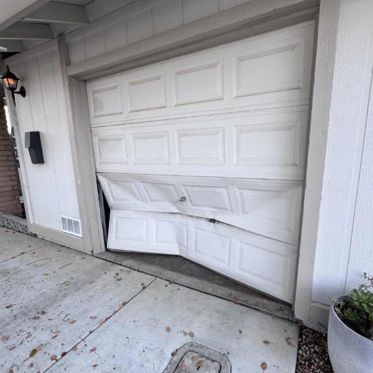 Garage Door Repair/Replacement